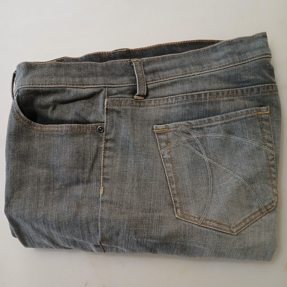 NWOT Vintage New York & Co. Mid Rise straight Leg, Stretch Size 12 Gray, Long